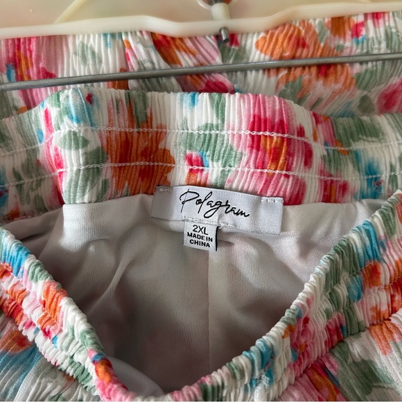Polagram high waisted floral lined wide leg pants size 2x - Picture 5 of 5